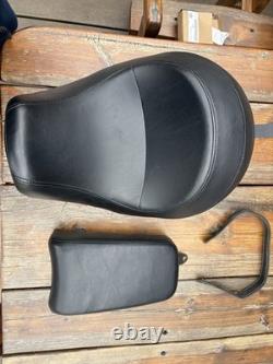 Harley Davidson Dyna Riders And Pillion Seat 26-2017
