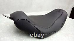 Harley Davidson Dyna + Wideglide Mustang Day Tripper Seat, 2004-2005, Vgc 76582