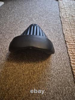 Harley Davidson Easy Reach Solo Seat Black