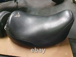 Harley Davidson FLHX 1450 Street Glide 2005 Front & Rear Saddle / Seat Rider