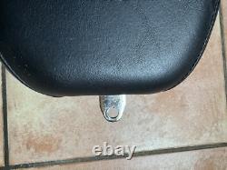 Harley Davidson FLHX Seat
