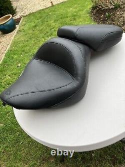 Harley Davidson FLS FXS Mustang Wide Vintage Solo Seat + Pillion Seat 76752