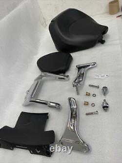 Harley-Davidson FXCWC Rocker C OEM Solo Seat C3