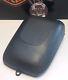 Harley-davidson Fat Boy Flfbs 107/114 Passenger Pillion Seat Pn 52400160