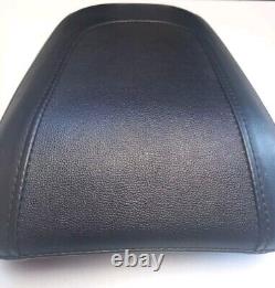 Harley-Davidson Fat Boy FLFBS 107/114 Passenger Pillion Seat Pn 52400160