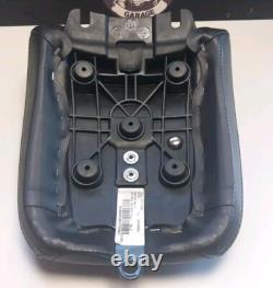 Harley-Davidson Fat Boy FLFBS 107/114 Passenger Pillion Seat Pn 52400160