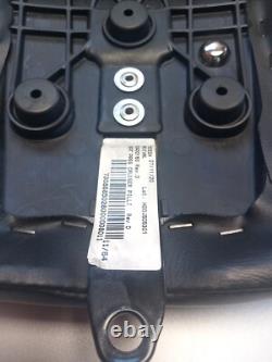 Harley-Davidson Fat Boy FLFBS 107/114 Passenger Pillion Seat Pn 52400160