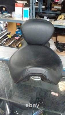 Harley-Davidson Genuine Dyna Street Bob 2009 + Others, Dual Seat & Back Rest Harley-Davidson Genuine Dyna Street Bob 2009 + Others, Dual Seat & Back Rest