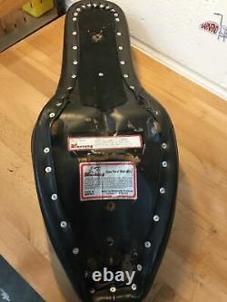 Harley Davidson Genuine Mustang seat