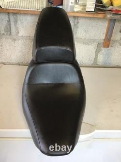 Harley-Davidson Genuine Softail 2018 up Fat Boy Dual Seat Part Number P52000270