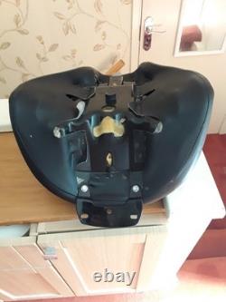 Harley-Davidson Genuine Solo Seat for 07-17 FL Softail Fat Boy
