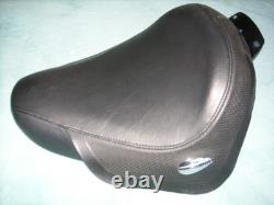 Harley-Davidson Genuine Solo Seat for FL Softail 00-17