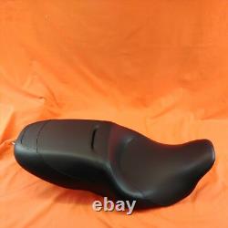 Harley Davidson Genuine Touring Freewheeler Trike Triglide Rear Seat 52000157