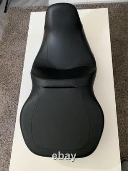 Harley Davidson Genuine Touring Seat Saddle Low P52000173 Harley Davidson Genuine Touring Seat Saddle Low P52000173