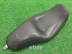 Harley-Davidson Genuine Used FXDF1580 Seat Good Condition. 66