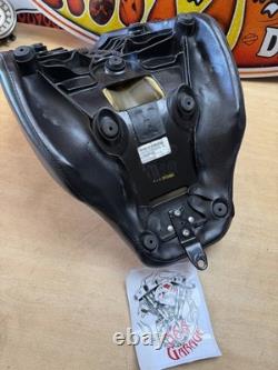 Harley Davidson Low Rider S Solo Seat P52000496