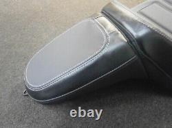 Harley Davidson M8 Softail Fat Bob 2018-21 Dual Seat Saddle OEM 52000322 9/23