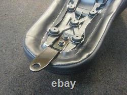 Harley Davidson M8 Softail Fat Bob 2018-21 Dual Seat Saddle OEM 52000322 9/23