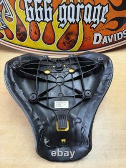 Harley Davidson M8 Softail Fat Boy Solo Seat 2018+ FLFB FBS 52000333