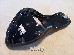Harley Davidson Mustang Seat Softail Fat Boy Night Train from 2008year 76364