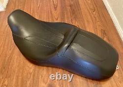 Harley-Davidson OEM FLH Touring Low-Profile Seat (97-07 Models)