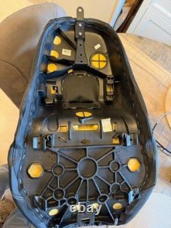 Harley Davidson Original Rider Seat 52000631 Street Glide Road Glide rrp £350