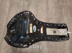 Harley Davidson Overige Harley Davidson 1960-2021 Seat (Seat) 201684211