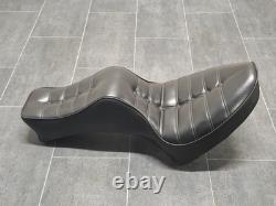 Harley Davidson Overige Harley Davidson 1960-2021 Seat (Seat) 201704532
