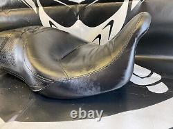 Harley Davidson Roadking Classic Standard OEM Seat Saddle 2009-2013 52000060