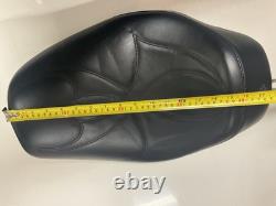 Harley Davidson SOLO comfy seat with Axe design
