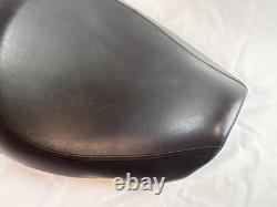Harley Davidson Seat Genuine OEM 99-03 FXD Dyna RDW 92/61-0067
