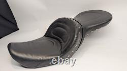 Harley Davidson Seat Saddlemen 83G00J Dyna Wide Glide FXDWG 1996-2003