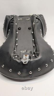 Harley Davidson Seat Saddlemen 83G00J Dyna Wide Glide FXDWG 1996-2003