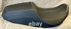 Harley Davidson Seat Street Glide Road Glide 52000631
