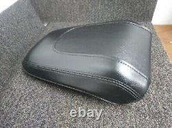 Harley Davidson Softail Breakout 2018 Rear Passenger Pad Seat Saddle OEM 8/23