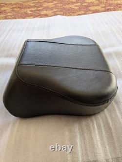 Harley Davidson Softail Breakout FXSB 2013-17 SUNDOWNER PILLION SEAT SADDLE