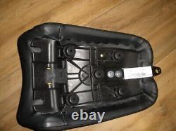 Harley-Davidson Softail Breakout M8 Special Rider's seat plus Passenger saddle