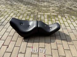 Harley-Davidson Softail Custom FXSTC 2-Up Button Seat 51649-07 CONDITION 10/10