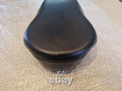 Harley Davidson Softail Dyna Seat Back Rest Genuine