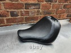Harley Davidson Softail Fat Boy FLFB 2014 Riders Seat Saddle 52000333L