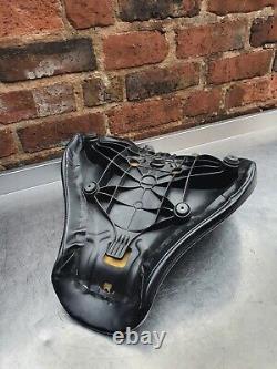 Harley Davidson Softail Fat Boy FLFB 2014 Riders Seat Saddle 52000333L