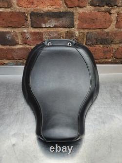 Harley Davidson Softail Fat Boy FLFB 2018 Riders Seat Saddle 52000333 OEM Genuin