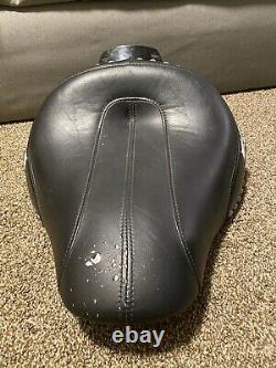 Harley Davidson Softail Heritage Studded Solo Motorcycle Seat Rdw-92/61-0067