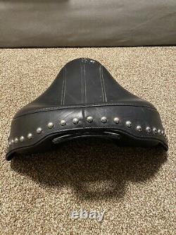 Harley Davidson Softail Heritage Studded Solo Motorcycle Seat Rdw-92/61-0067