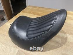 Harley Davidson Softail Slim Reach Seat 52000303