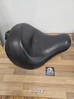 Harley Davidson Solo Seat OEM Item 83148363