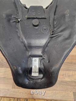 Harley Davidson Solo Seat OEM Item 83148363
