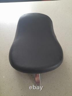 Harley Davidson Solo Seat Softail Slim FLS Blackline