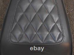 Harley-Davidson Sportster Iron 1200 XL1200NS Front Seat 2018 Cracked Base 12/24