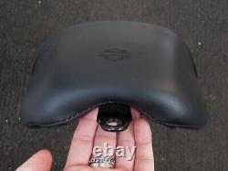 Harley-Davidson Sportster Iron 1200 XL1200NS Front Seat 2018 Cracked Base 12/24